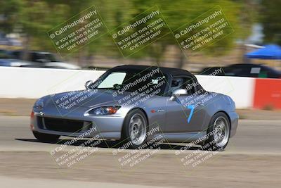 media/Sep-18-2022-Speed Ventures (Sun) [[5447a334fb]]/Black/Panning/